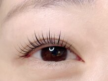 自まつげを生かしてパッチリおめめ[新宿駅/まつげパーマ/フラットラッシュ/セーブル/アイブロウ/まつげ]