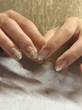 グレイティア ネイル(Gratia Nail)/チェック柄