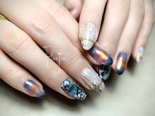 フローフェン(Floofen)/春泥棒