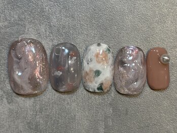 カラネイル 南森町店(calla nail)/「今だけは、私だけの」