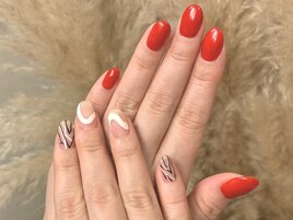 赤ネイル