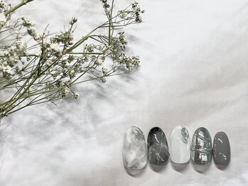 レイ(Lei)/モノトーンネイル