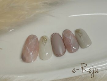 イリュージュ(e-Reju)/大理石ニュアンスネイル