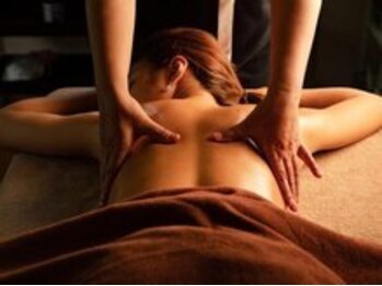 サロンドシュシュ 心斎橋本店(salon de chouchou)/アロマオイルリンパマッサージ