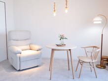 アトリエアッシュ(L’atelier H)の雰囲気（カフェのようなネイルスペース）