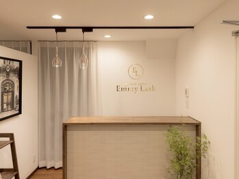 エミー ラッシュ 神戸三宮(Emmy Lash)/Emmy Lash