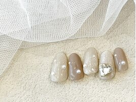 韓国風ビジュー/キュートネイル