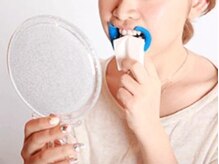 ホワイトニングバー 名古屋栄店/4.歯の表面の水分の拭き取り