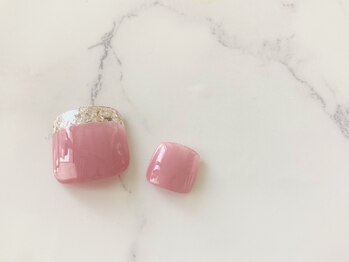 ピンク先端ガラスフレンチネイル