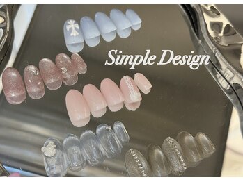 パシャ(Pasha)の写真/シンプルなのに上品で大人可愛いデザインをご提案♪爪の形や色味も綺麗に整えてくれるから、モチの良さ◎