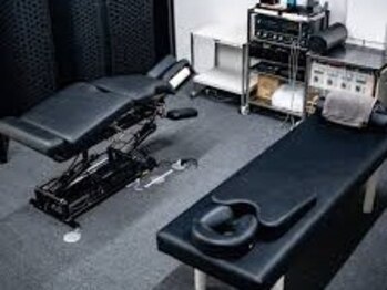 あけがわら整骨院【肩こり/腰痛/マタニティ/産後】の写真/県内大手整骨院で施術した実績のあるスタッフによる施術で本気の改善を!健康寿命の底上げに貢献します◎