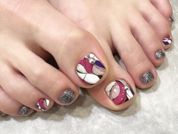 プリマ(Prima)の写真/《おしゃれは足元から》季節感のあるフットネイルがオススメ☆センス光るデザインで周りと差をつけて♪