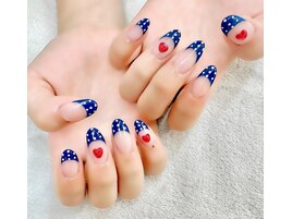 ドット＆ハートネイル