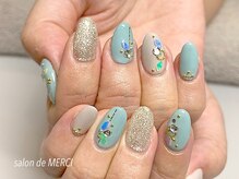 サロン ド メルシー(Salon de MERCI)/リーフホログラム☆