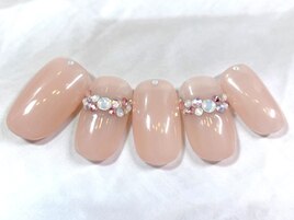 ビジューネイル