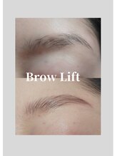 シーア ボーテ アイラッシュ(THEA beaute eyelash)/ブロウリフト【眉パーマ】