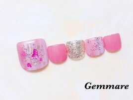 ニュアンス桜色フットネイル