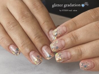 シュテルン(STERN)/グリッターグラデ