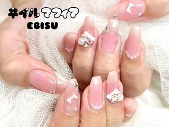 ネイルマフィア 恵比寿(NAIL MAFIA)の写真/駅近で仕事帰りに通いやすい★平日21時まで営業！もちの良い独自のフィルインで1ヶ月ストレスフリー！