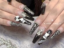 モアネイル 新宿