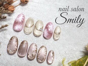 ネイルサロン スマイリー(smily)の写真/【認定講師在籍☆】持ち込みデザインOK!!選べる本数Artし放題が大人気◎2本¥5300/4本¥5850/10本¥6400♪