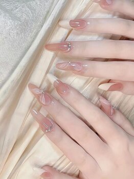 ビユビ ネイル 川口駅前店(Biyubi Nail)の写真/【持ち込みアートも大歓迎☆貴方の理想を叶えます！】長さだし＆トレンド感あるデザインはお任せください♪