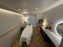 禅 表参道(Zen)/エステ　ヘッドスパルーム