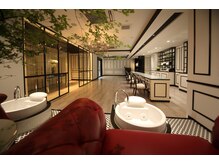 アデリー(ADELIAE)/