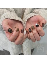 ルネット(Lunette)/design by yoshino