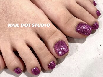 ネイルドットスタジオ 堺筋本町(NAIL DOT STUDIO)/フット　ラメワンカラー