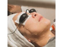 楚々(SOSO)/全顔に美肌フォト