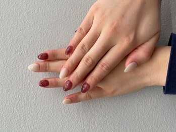 アイスタジオ アンド ダブルネイル 西院店(EYE STUDIO&W NAIL)/2色まで選べるガーリーネイル!