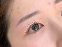 ネオリーブ ウリ(Neolive uri)/パリジェンヌ×アイブロウwax