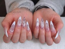 ウメネイルスタジオ(UME NAIL STUDIO)/長さだしやり放題×つけ放題