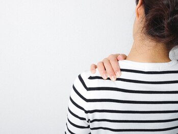 げんき堂整体院 ララガーデン長町店の写真/ガチガチの肩こりを根本リセット！芯まで届く【もみほぐし】で深い呼吸と身体を軽く♪