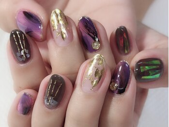 プラスワン/ニュアンスネイル