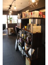 ムーモー 横浜関内店(mu_mo_)/異空間で落ち着いたサロン内