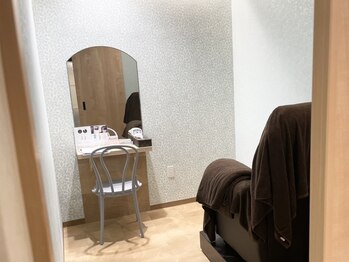 ミア 和泉店(mea)の写真/まつ毛のお悩みやお好みに合わせて丁寧に施術！モチの良さにも自信あり！初めての方ももちろん大歓迎♪