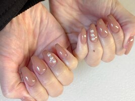 ベージュネイル