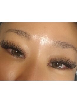 ボリュームのある目元にしたい