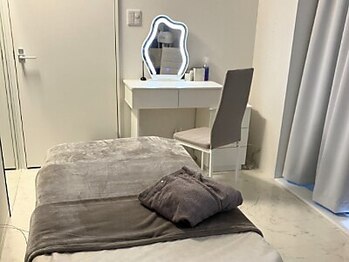 リグレア 新宿(Re.GLARE)の写真/【お得なサブスク】定期的なご褒美ケアで美肌をキープ！通いやすさ◎無理なく毎月の美肌習慣を始めましょう