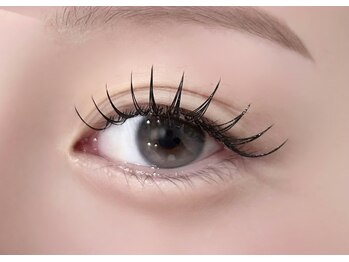 サロン プアナ(salon puana)の写真/【アイシャンプー付】初回束感コーティングも込み!トレンドの韓国風デザインに!理想の目元へ
