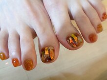 アミュリー ネイル アトリエ(Amury nail atelier)/べっこう トレンド くすみカラー