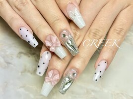 ワンホンドットシアーネイル