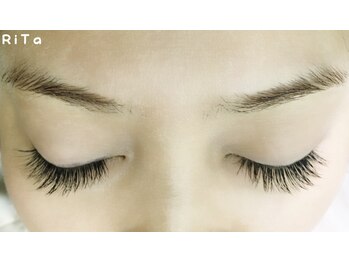 アイラッシュアンドボディケアサロンリタ(Rita)/ナチュラルにマツエク