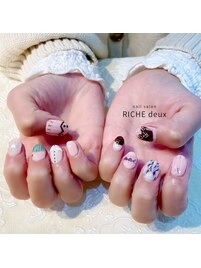推しの概念ネイル！