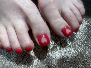 プロテア(protea)/ハート切り抜きフットネイル