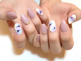 上品フラワーネイル