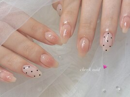 チークネイル ¥7500