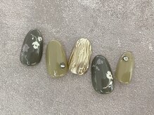 クラリスバイネオ 武蔵小杉(Claris by neo)/カーキお花ネイル　￥８０００